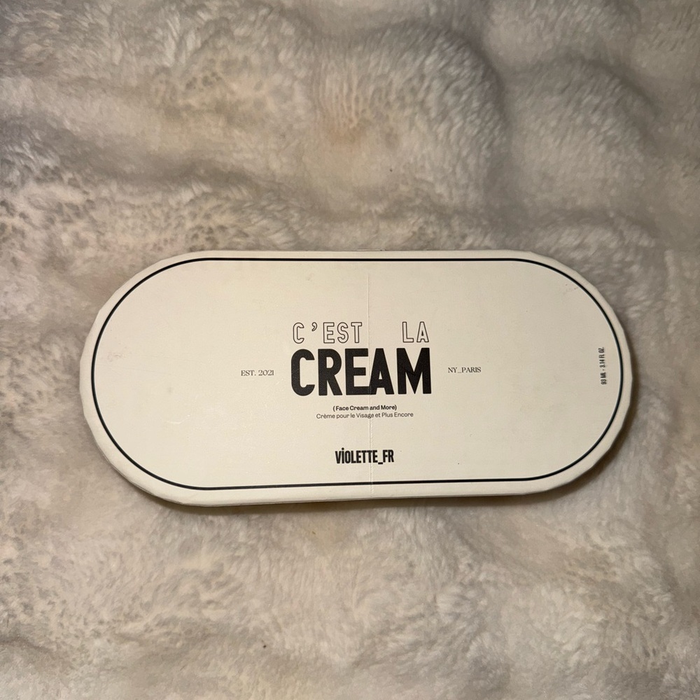 Violette_FR C'est La Cream White Moisturizer